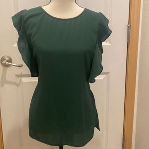 Dip Woman’s Sleeveless Green Top Size Medium